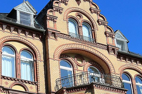 Wiesbaden Einfamilienhaus von LUXOR in Wiesbaden Immobilien-Makler