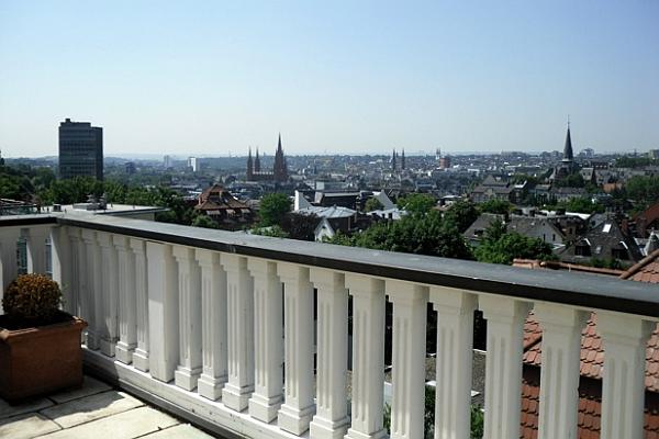 Immobilien Wiesbaden EFH / Villa von LUXOR 