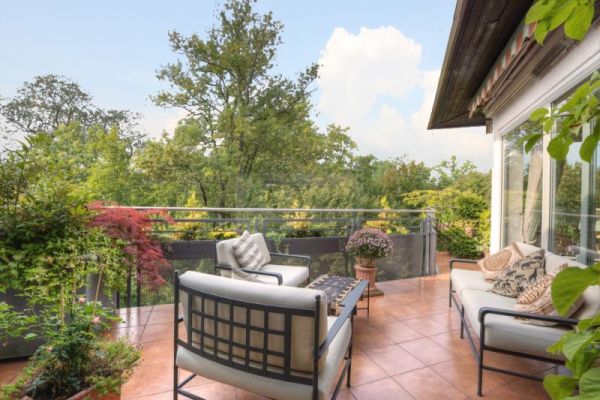 Expose 15014 Bilder Wohnungen aus Nordost - Immobilienmakler Luxor Liegenschaften